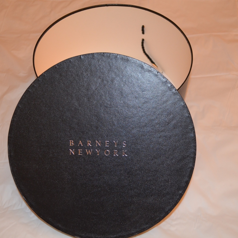 Barney's NewYork Gift Box-with lid